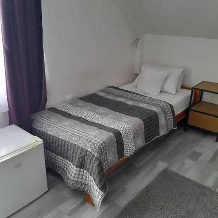 Apartment Lila Fuege Vendeghaz Balatonfured