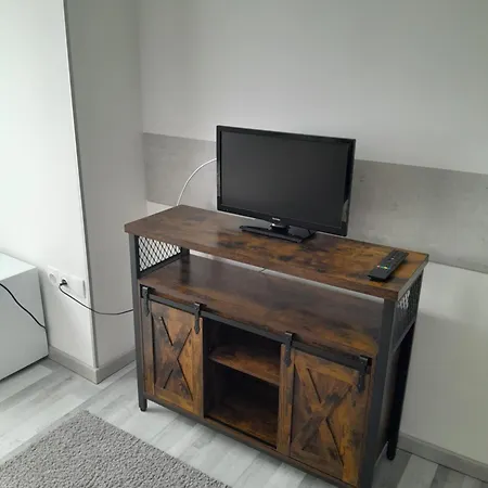 Apartman Lila Füge *