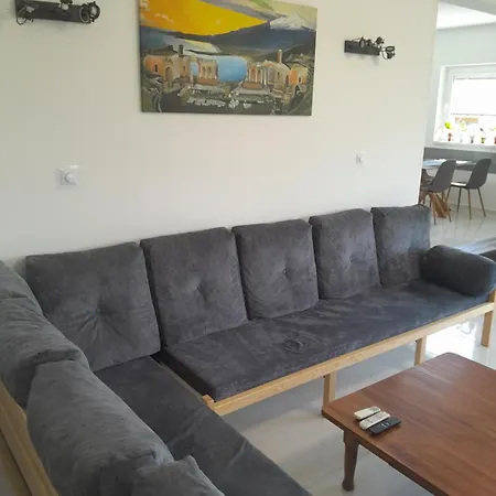 Lila Füge * Balatonfüred