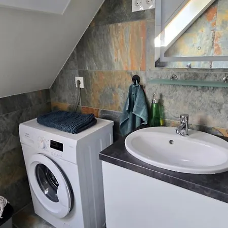 Lila Füge * Balatonfüred